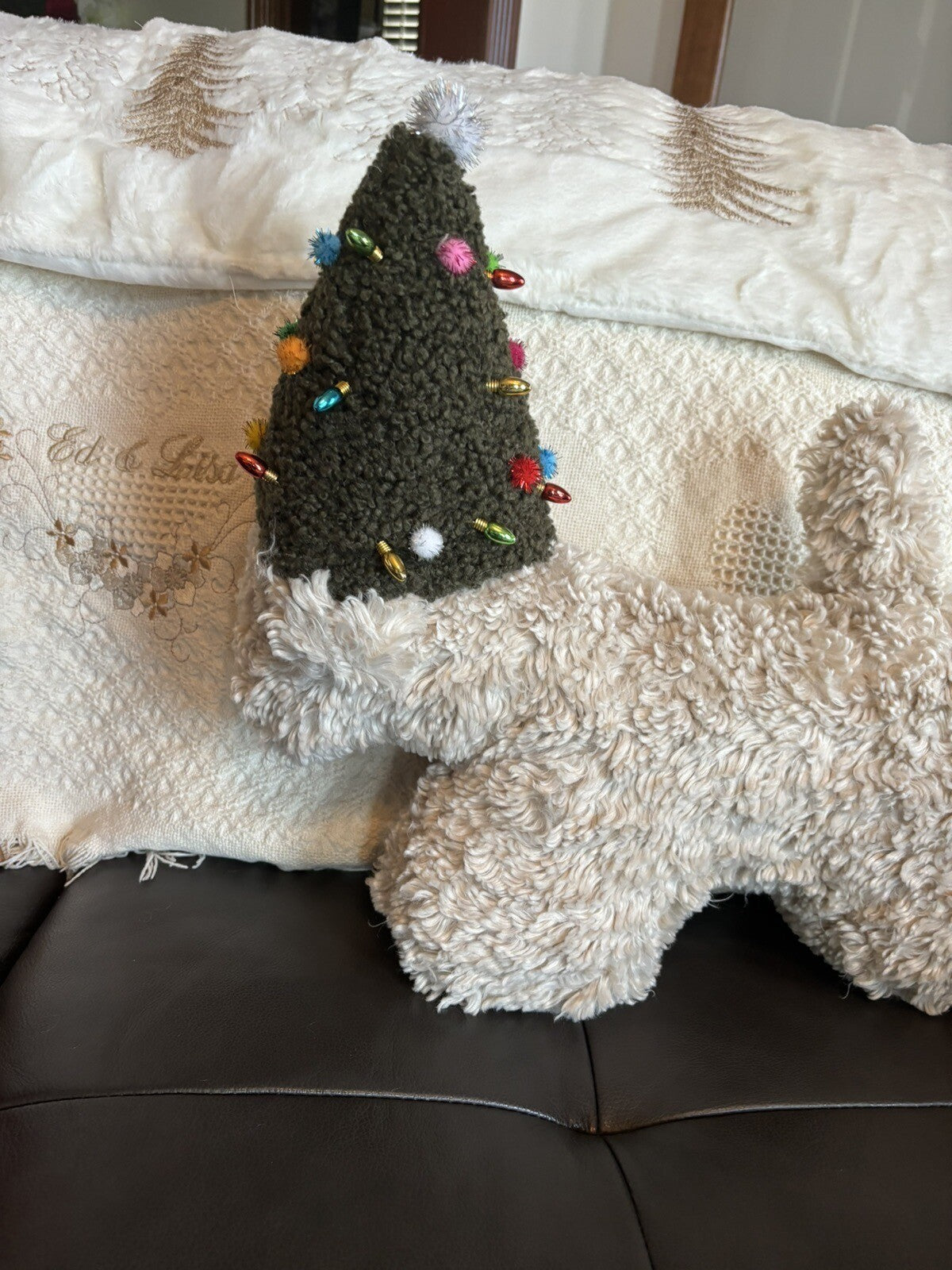 Pottery Barn Disney Holiday pillow gift party Dog Birthday teen plaid lab dorm -