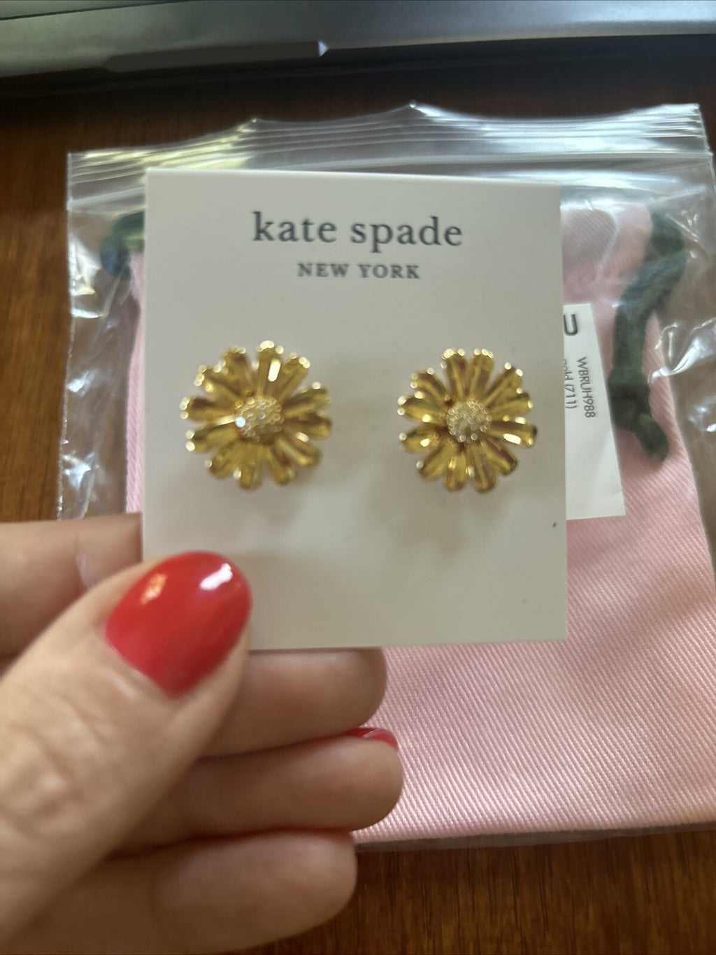 Kate Spade earrings + Bag DAISY gold flower disney gift school wedding teen  .