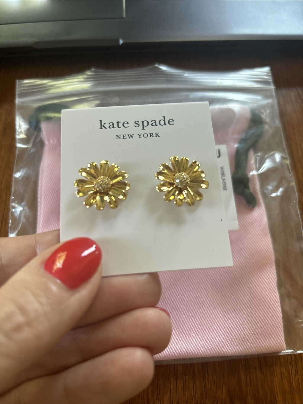 Kate Spade earrings + Bag DAISY gold flower disney gift school wedding teen  .