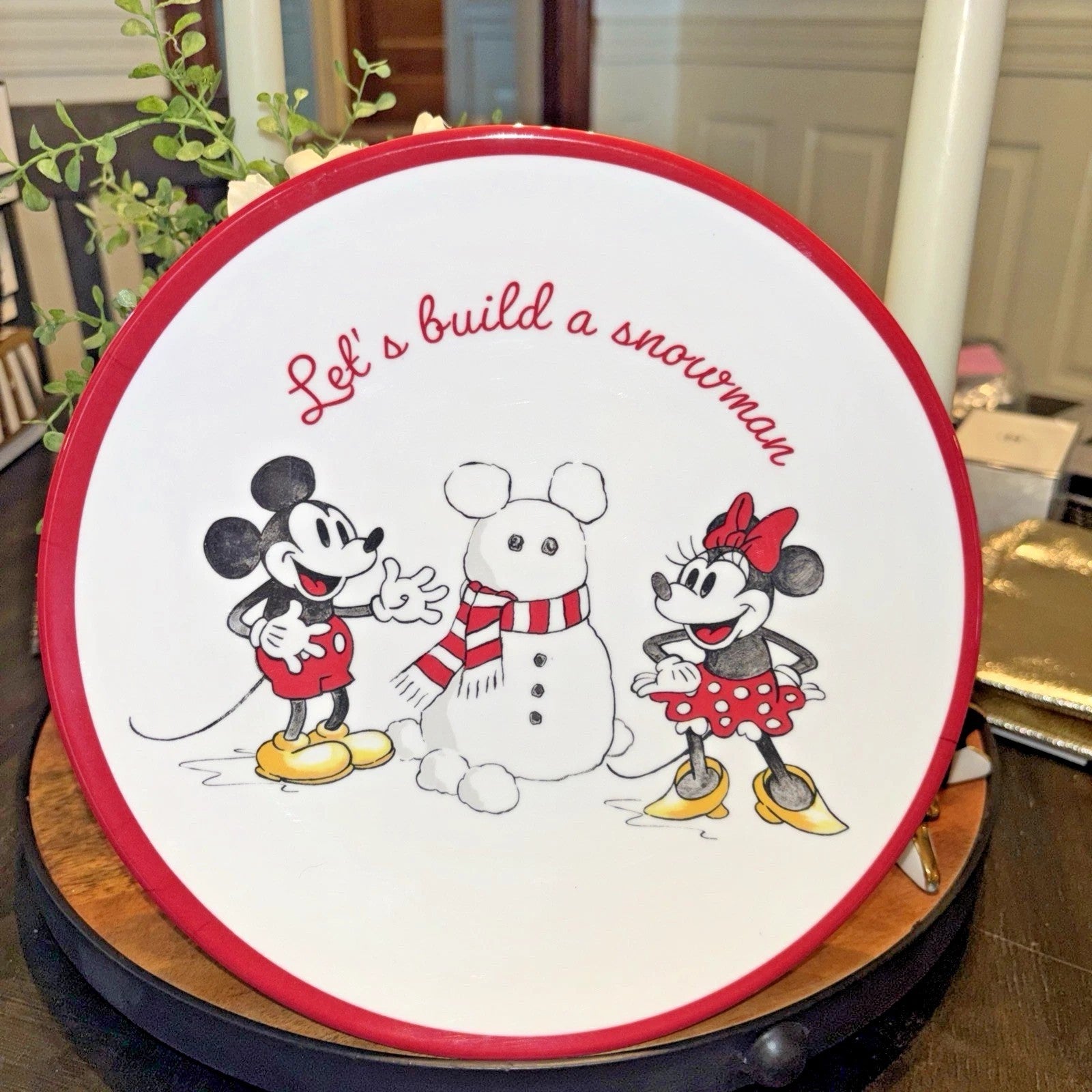 Pottery Barn Disney Mickey Mouse Christmas holiday PLATE CUP DINNER gift set 2