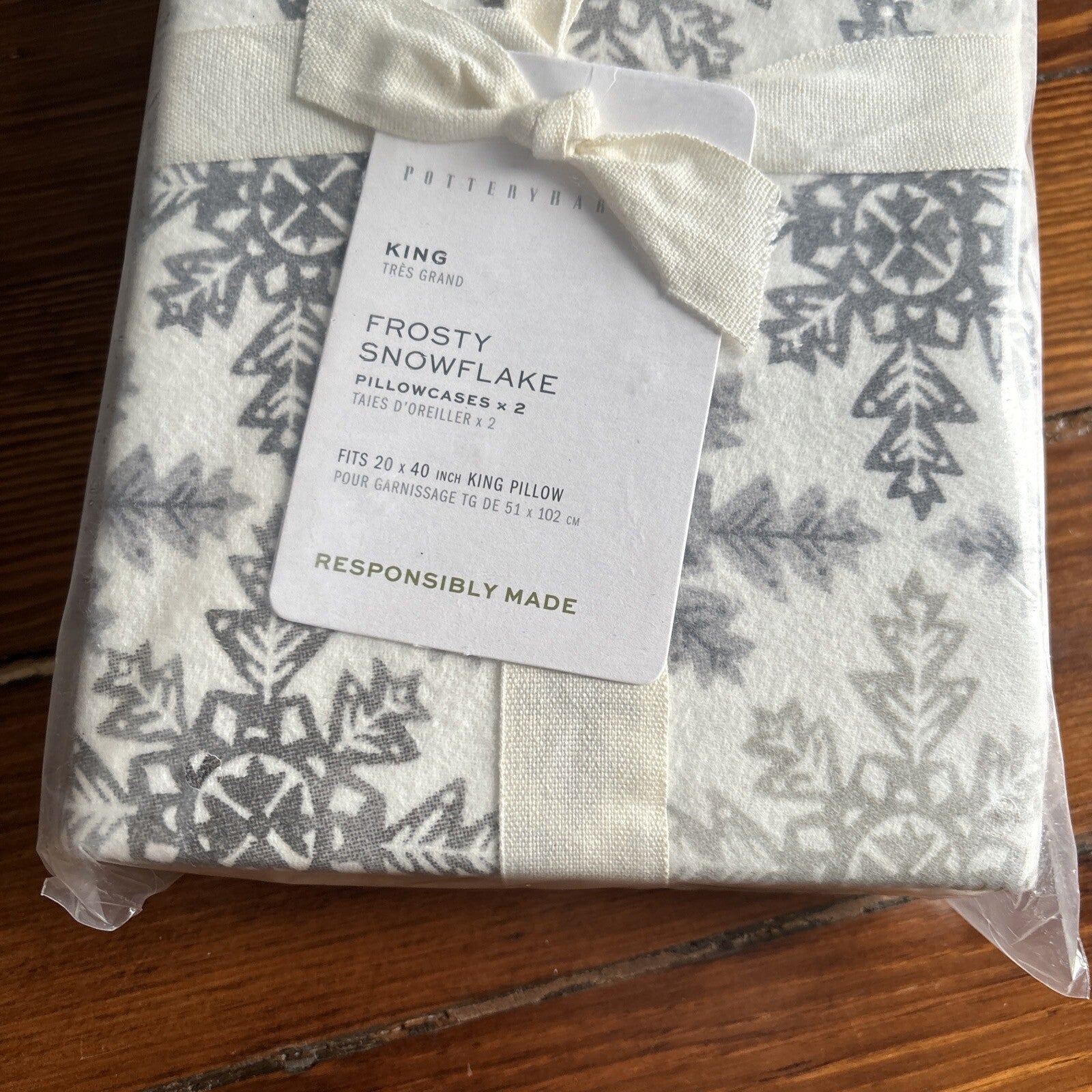 pottery barn KING Holiday Snowflake winter Village Disney Pillowcase SET 2 '