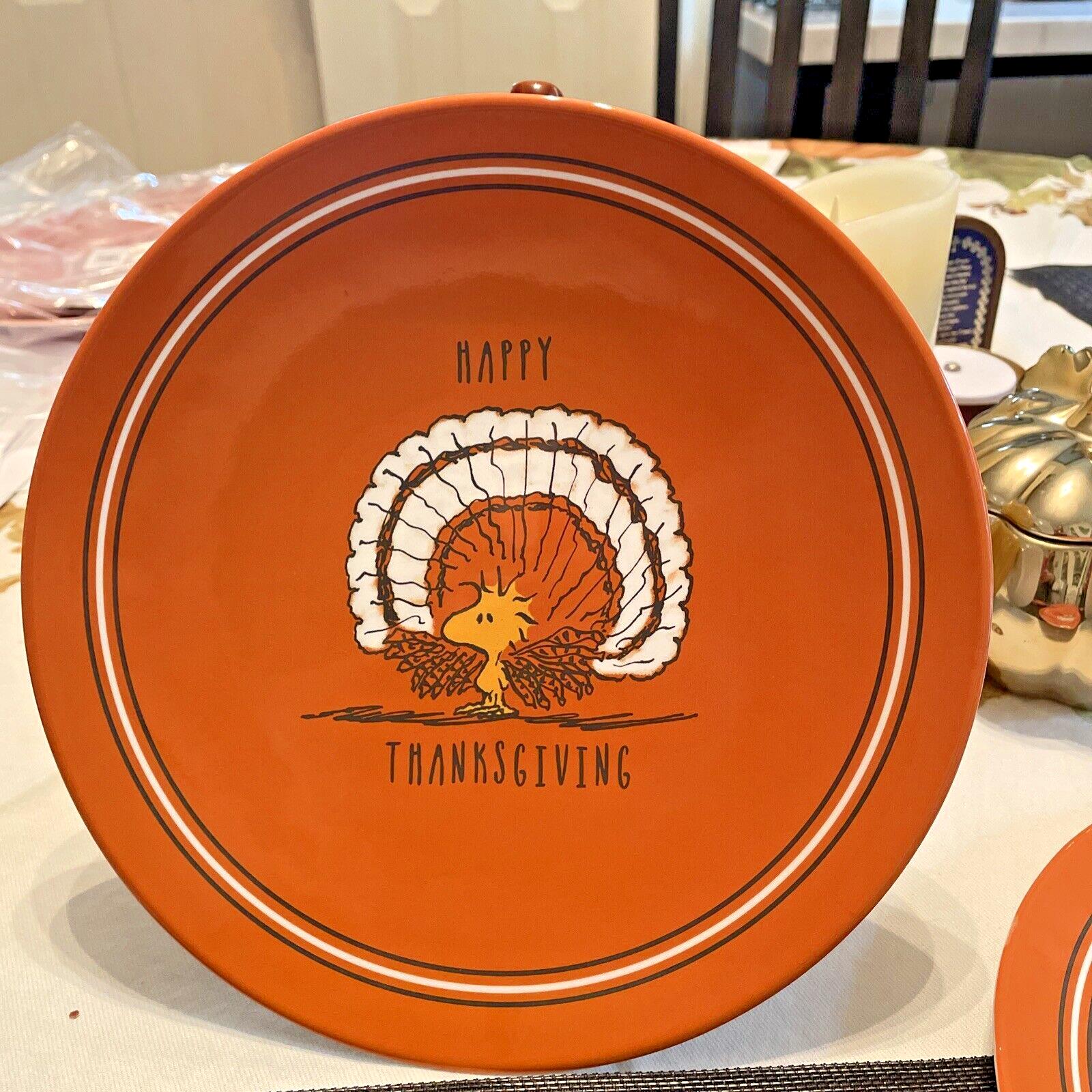 Pottery Barn Peanuts Snoopy holiday Thanksgiving party Disney DINNER PLATE SET 4