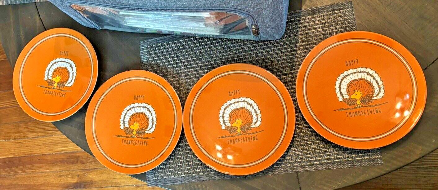 Pottery Barn Peanuts Snoopy holiday Thanksgiving party Disney DINNER PLATE SET 4