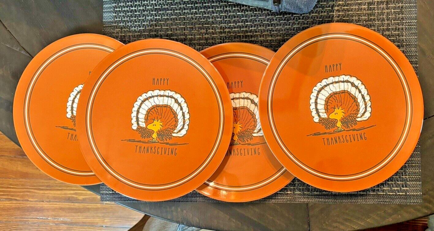 Pottery Barn Peanuts Snoopy holiday Thanksgiving party Disney DINNER PLATE SET 4
