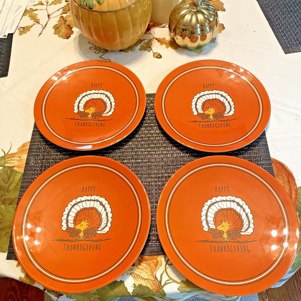 Pottery Barn Peanuts Snoopy holiday Thanksgiving party Disney DINNER PLATE SET 4