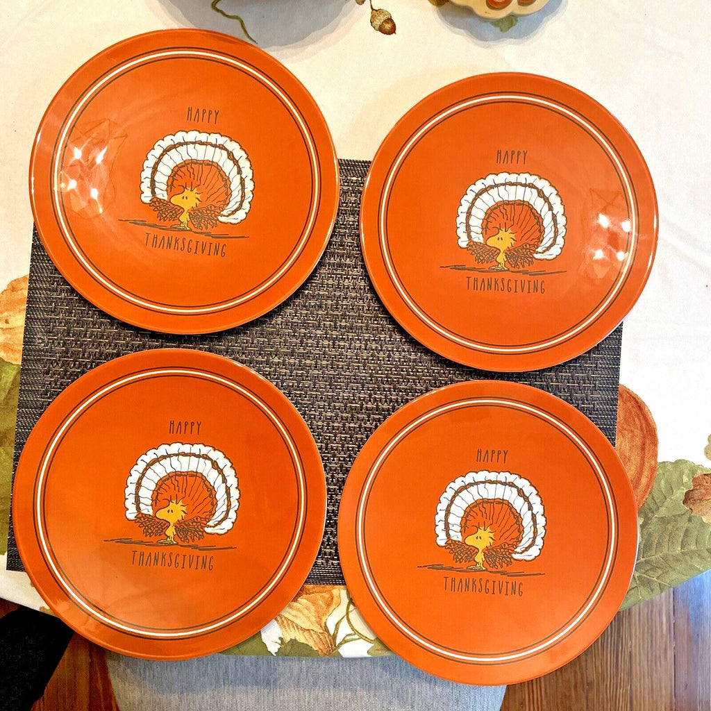 Pottery Barn Peanuts Snoopy holiday Thanksgiving party Disney DINNER PLATE SET 4