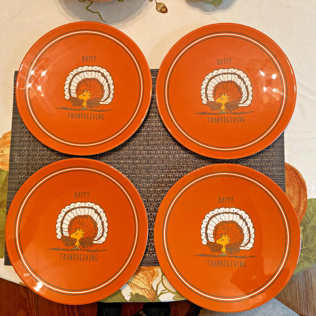 Pottery Barn Peanuts Snoopy holiday Thanksgiving party Disney DINNER PLATE SET 4