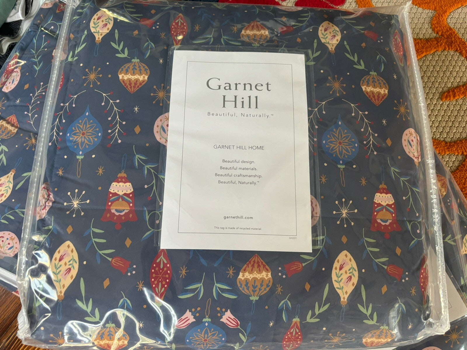 GARNET HILL holiday Blanket Disney Christmas mom school girl party decor guest -