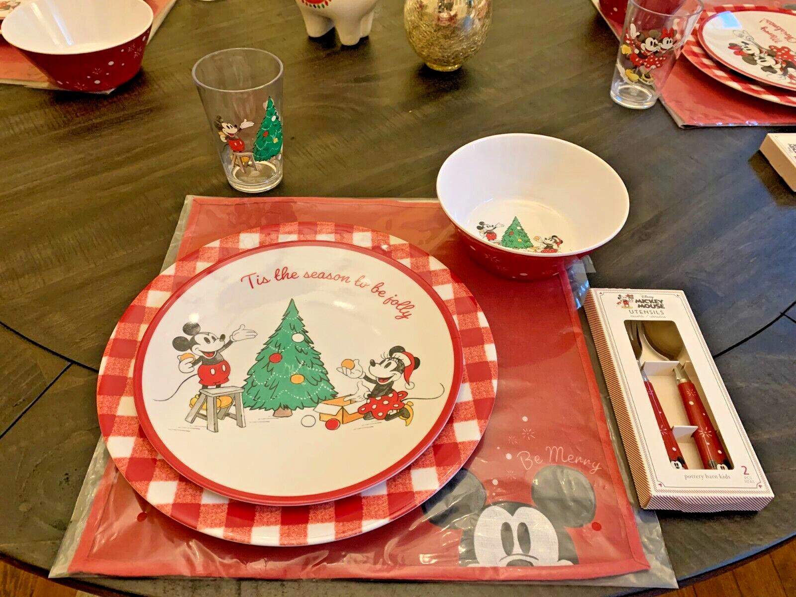 Pottery Barn Disney Micky Mouse Plate Holiday party gift school kid Minnie 1