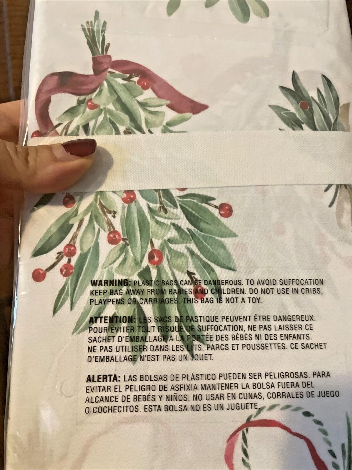Pottery Barn Disney holiday Christmas tree gift holiday mom pillowcase SET 2 =