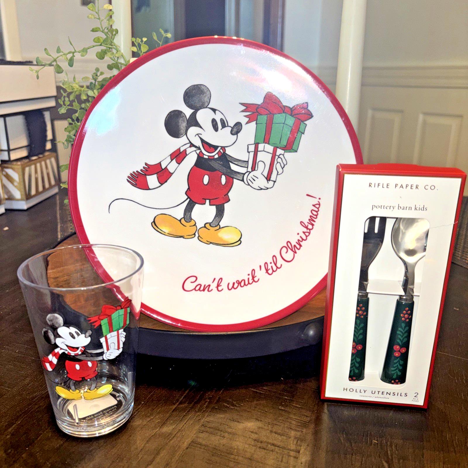 Pottery Barn Disney Mickey Mouse DINNER SET PLATE Christmas holiday party Gift