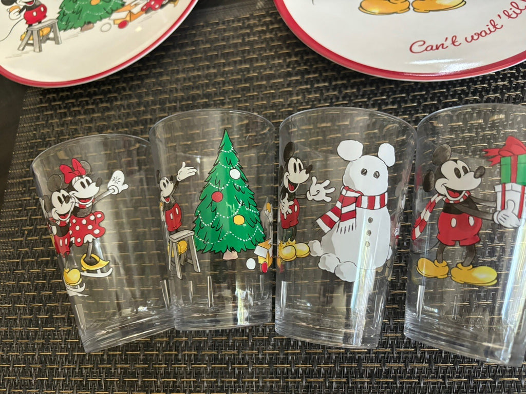 Pottery Barn holiday Christmas Mickey Mouse Minnie Disney party Kid Cup Set 4