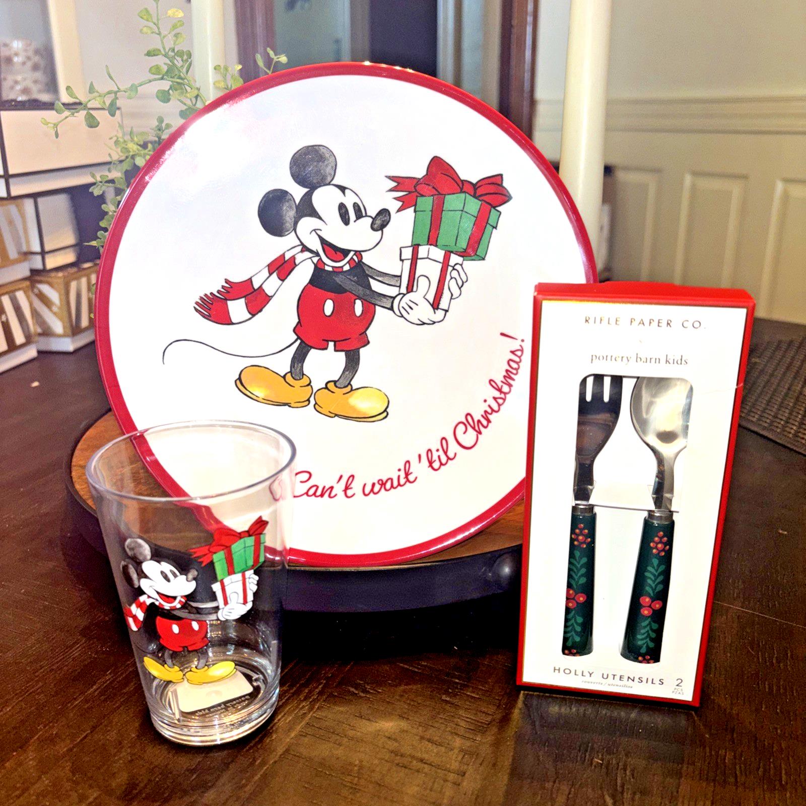 Pottery Barn Disney Mickey Mouse DINNER SET PLATE Christmas holiday party Gift