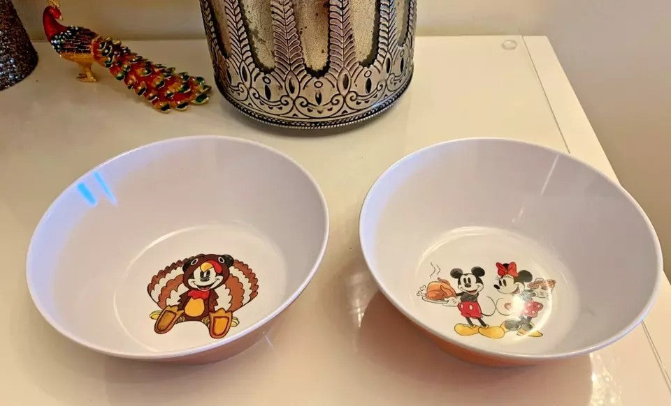 Pottery Barn Holiday Mickey Mouse Dinner Set Plate Disney Christmas party kid 8p