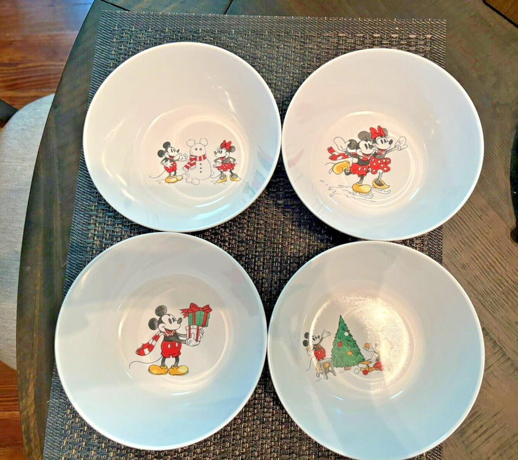 Pottery Barn Holiday Mickey Mouse Dinner Set Plate Disney Christmas party kid 8p