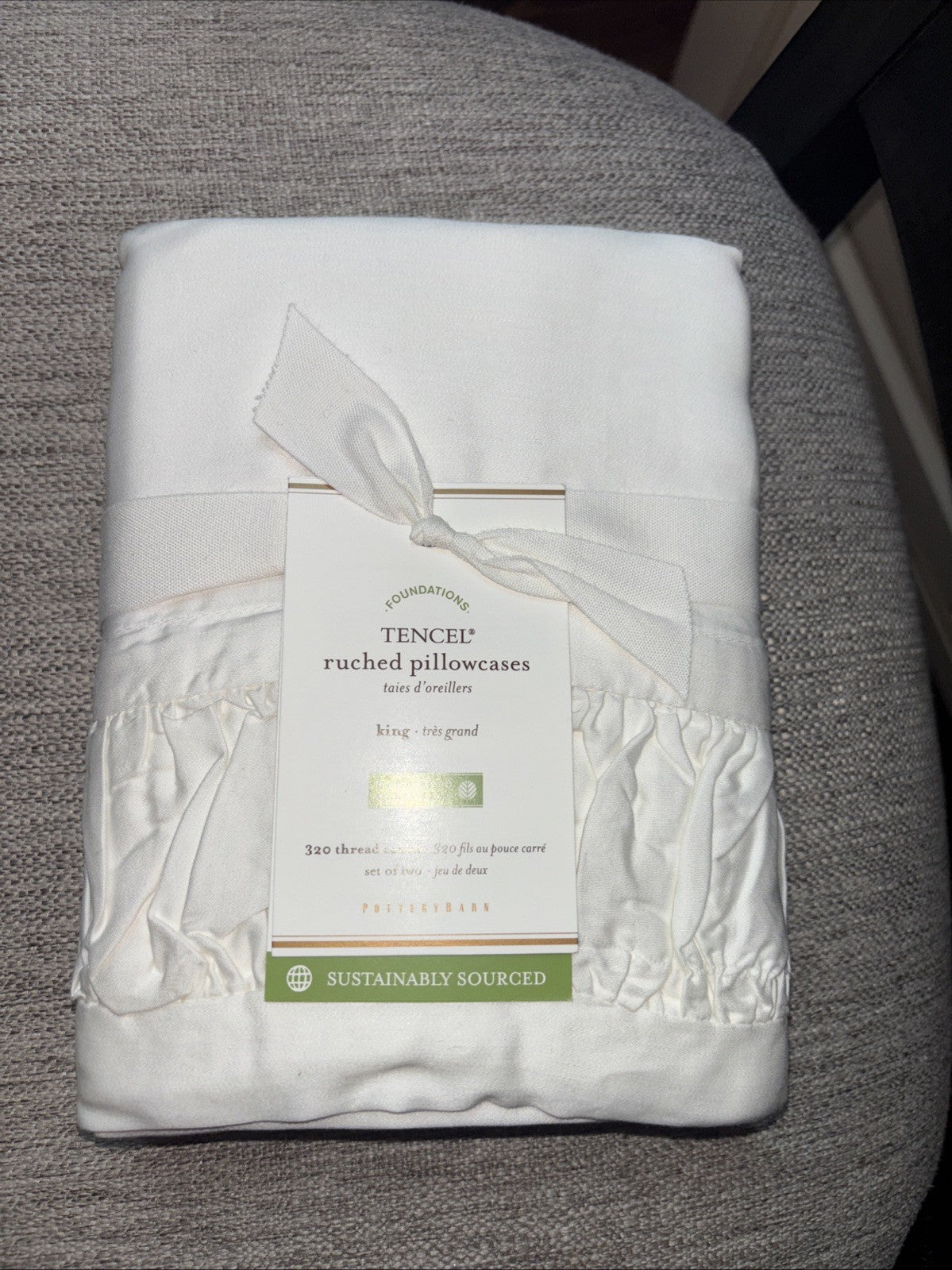 Pottery Barn holiday Disney White Ruffle KING gift party Pillowcase SET 2  q