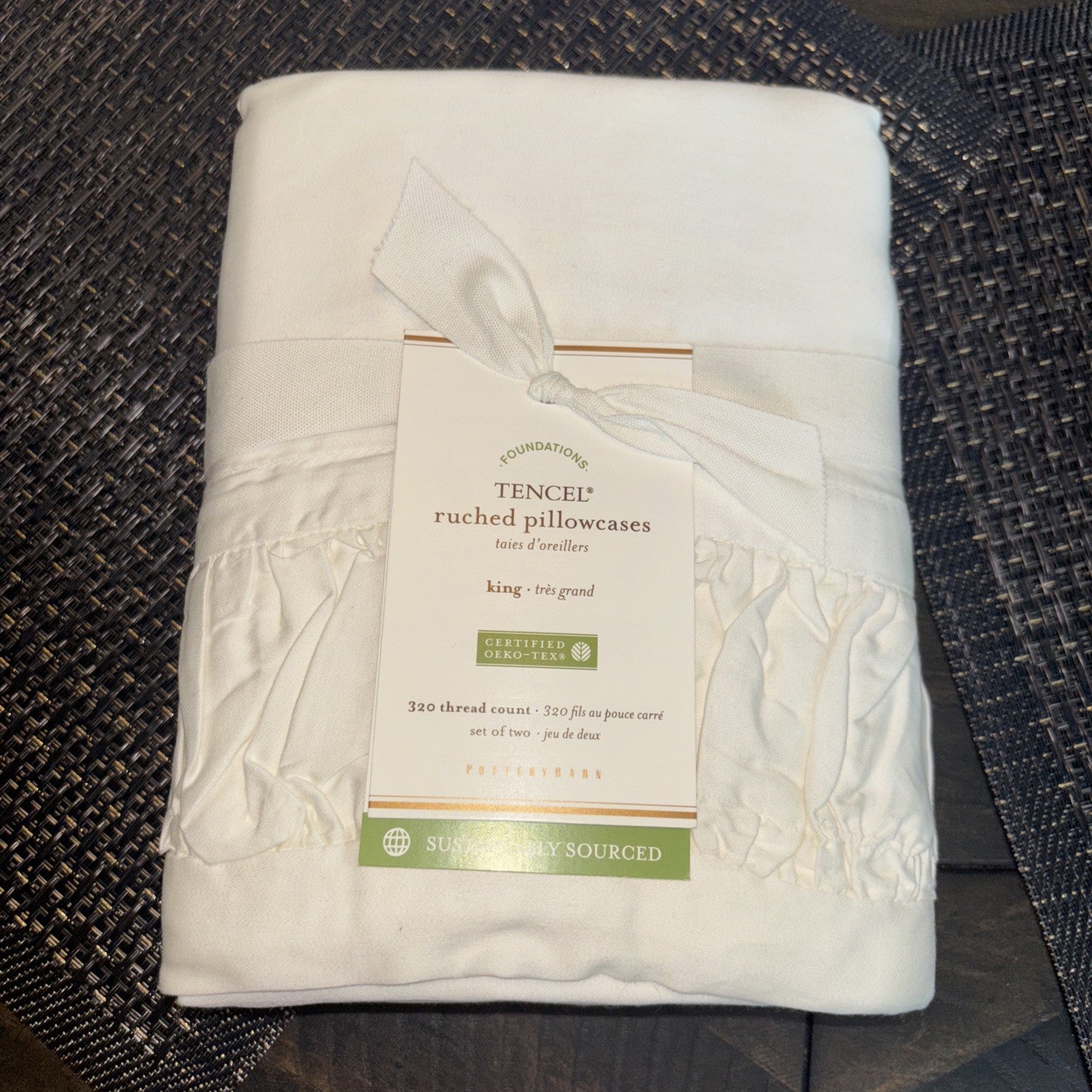 Pottery Barn holiday Disney White Ruffle KING gift party Pillowcase SET 2  q