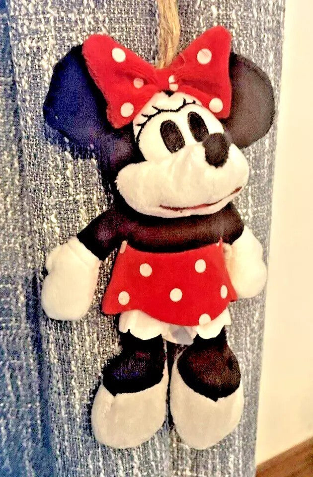 pottery barn holiday ornament Christmas Minnie Mouse gift party disney kid r