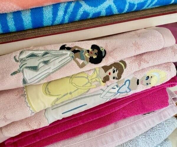 Disney Pottery barn Princess Belle towel hand bath holiday party gift school -