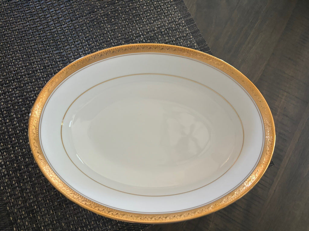 NORITAKE CRESTWOOD GOLD PORCELAIN serving bowl holiday party Wedding Girl SET 2