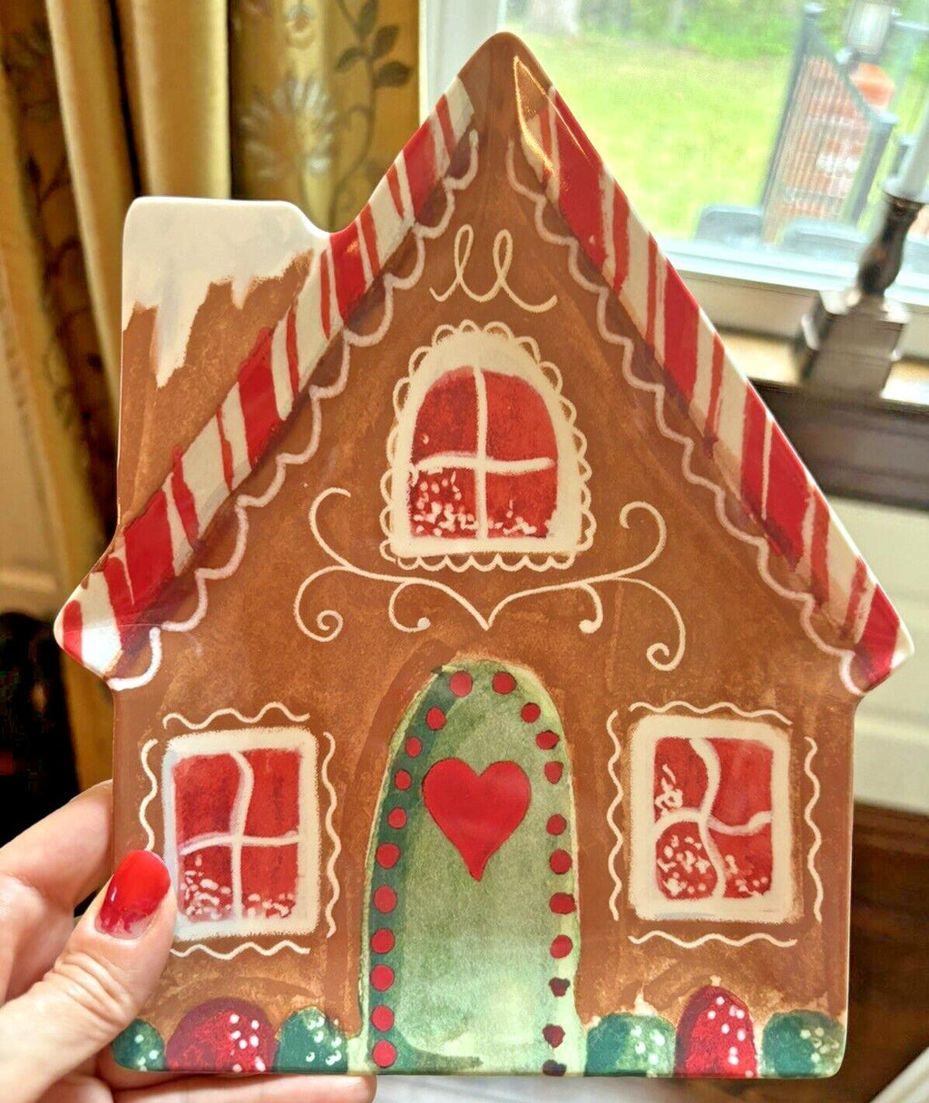 Disney Pottery Barn Christmas Gingerbread Plate house holiday Candy Cane party "