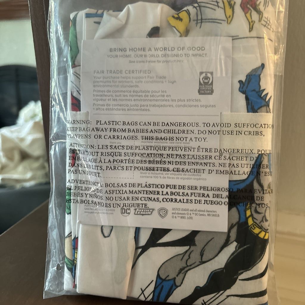 Pottery barn Comic Holiday Christmas PillowCase birthday party gift disney boy y