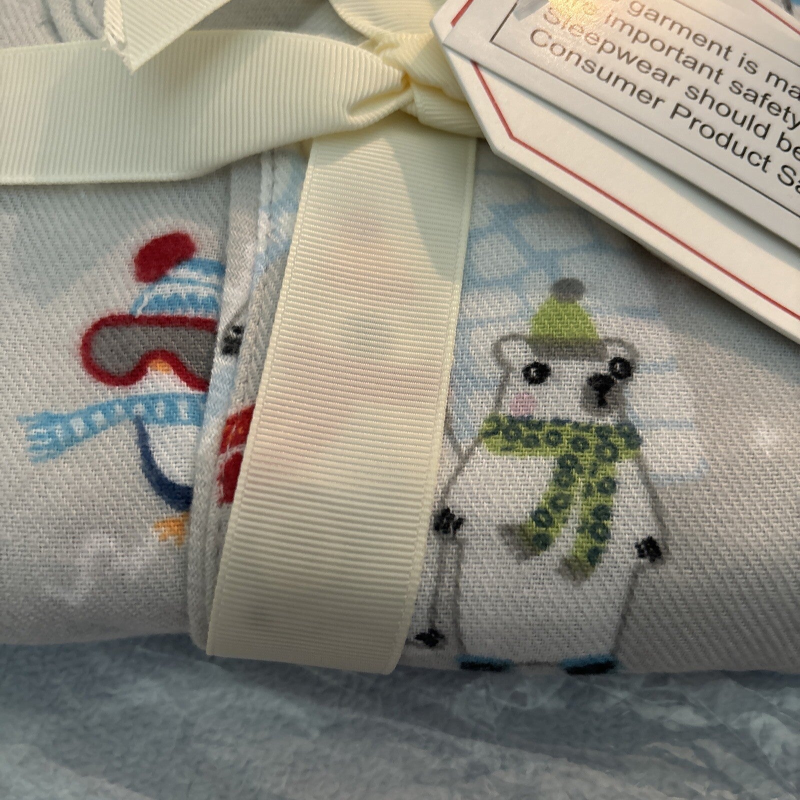 Pottery Barn Disney holiday Pajama Bear sleep kid pj SIZE 2 Disney party gift b