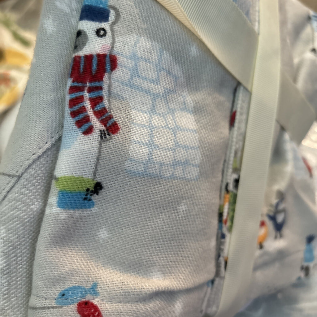 Pottery Barn Disney holiday Pajama Bear sleep kid pj SIZE 2 Disney party gift b