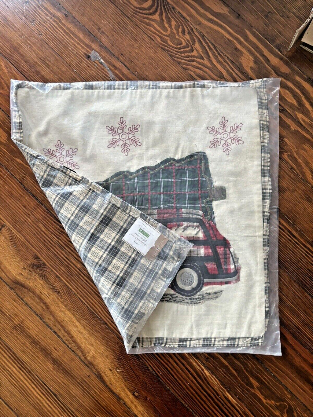 Pottery Barn Disney Holiday Plaid Pillow Sham Car party gift $119 Christmas -