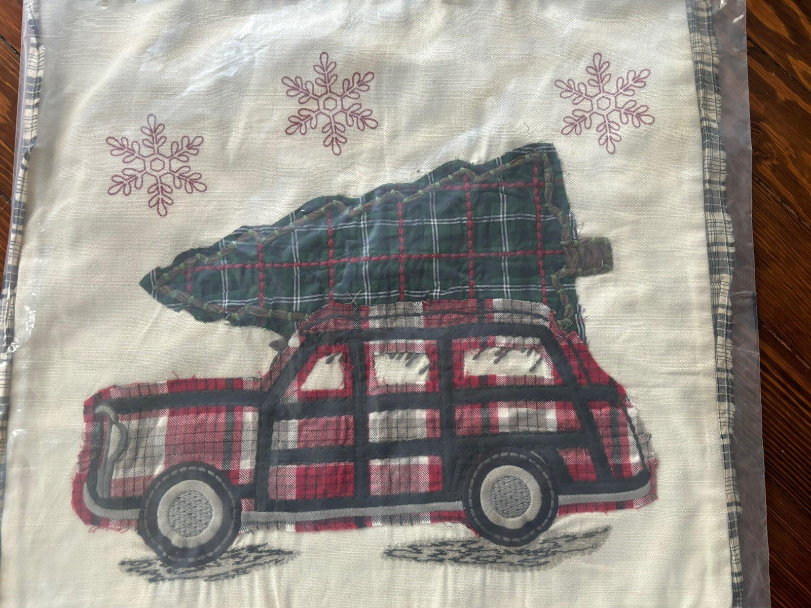 Pottery Barn Disney Holiday Plaid Pillow Sham Car party gift $119 Christmas -