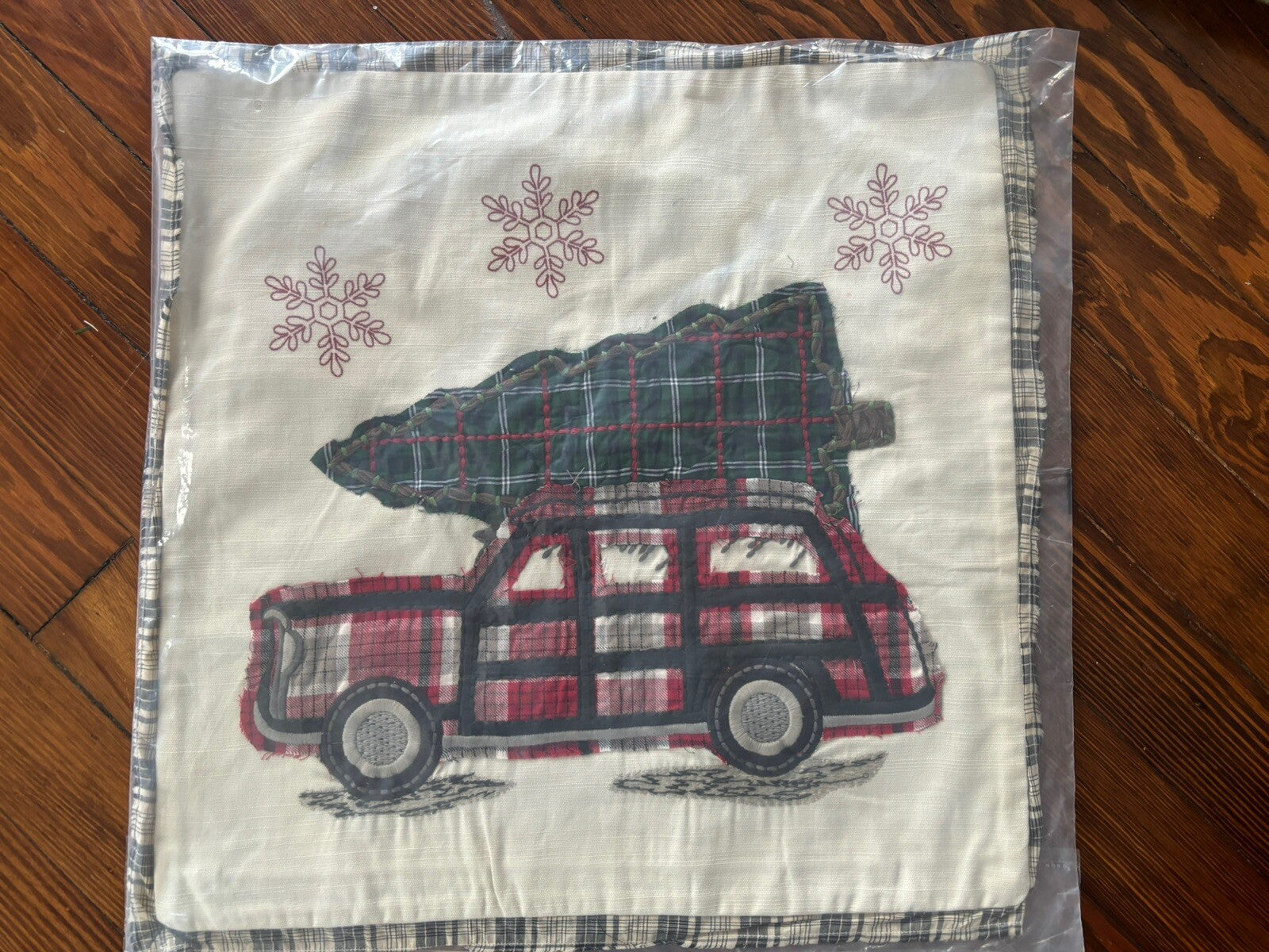 Pottery Barn Disney Holiday Plaid Pillow Sham Car party gift $119 Christmas -