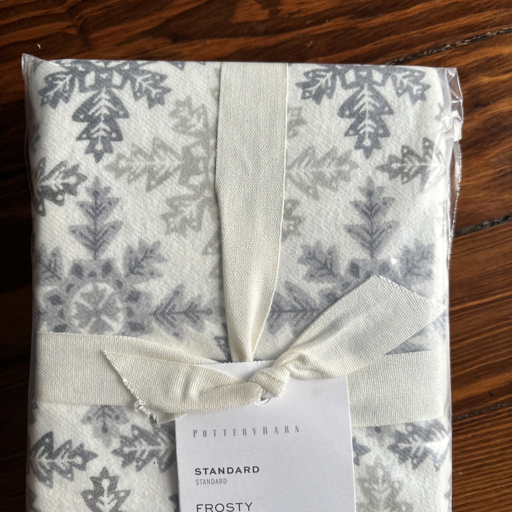 Pottery Barn pillowcase Holiday Snowflake Christmas Frosty Snowman gift SET 2  y