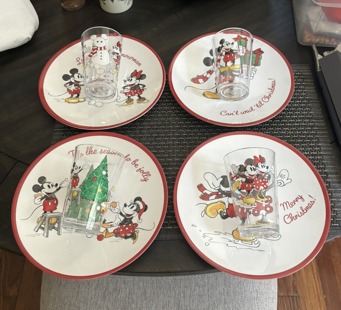 Pottery Barn Mickey Mouse DINNER SET PLATE Holiday Disney Christmas party kid 8