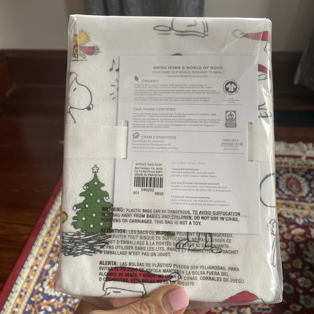 Pottery Barn Christmas Snoopy peanuts Holiday school kid party gift pillowcase h