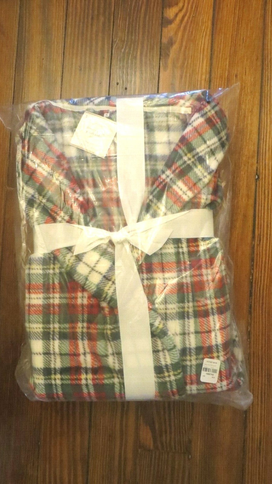 Pottery Barn Plaid Robe Holiday Christmas gift birthday dad teen denver party 1