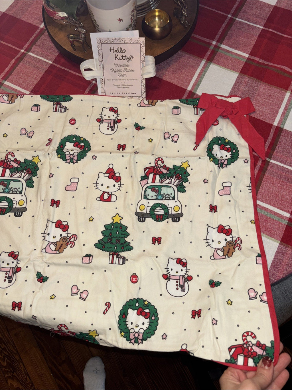 Pottery Barn Disney pillow sham HELLO KITTY Holiday gift party birthday Girl bow