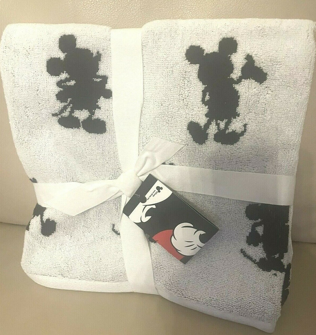 Disney Pottery barn Mickey Mouse towel hand kitchen bath holiday party gift a