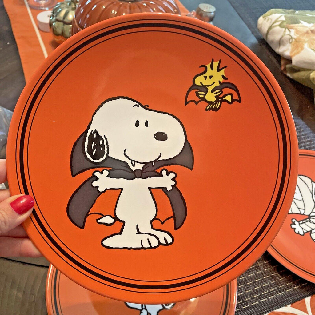Snoopy Pottery Barn PLATE UTENSIL Peanuts Halloween holiday Disney party SET 8 -