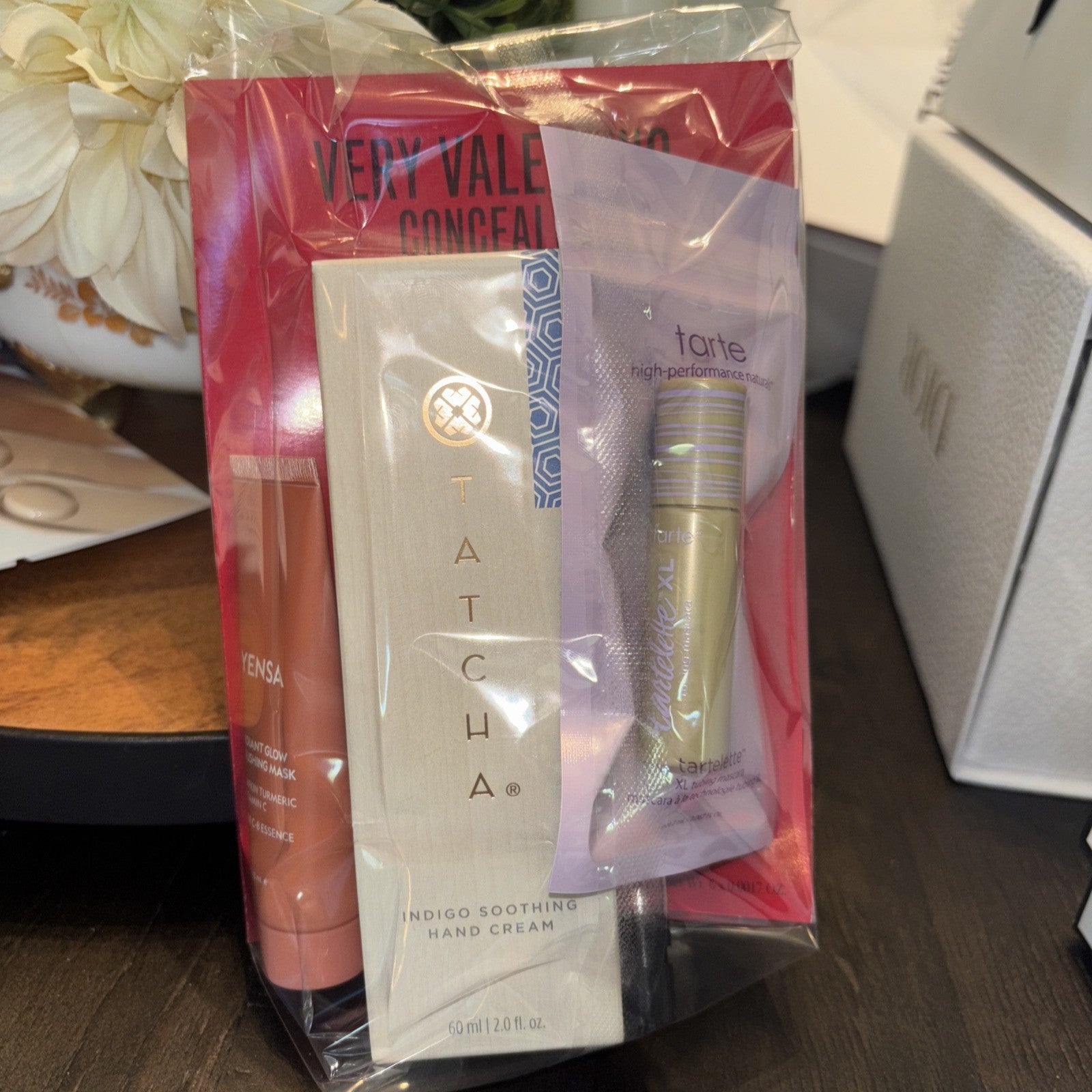 Tatcha Valentino La Mer holiday perfume gift set mom SET Full size hand cream