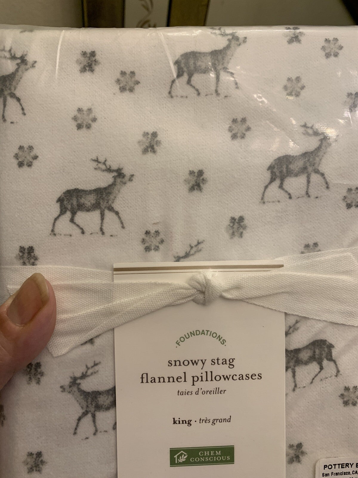 pottery barn King Deer Stag Holiday snow lodge Birthday party Pillowcase SET 2 1