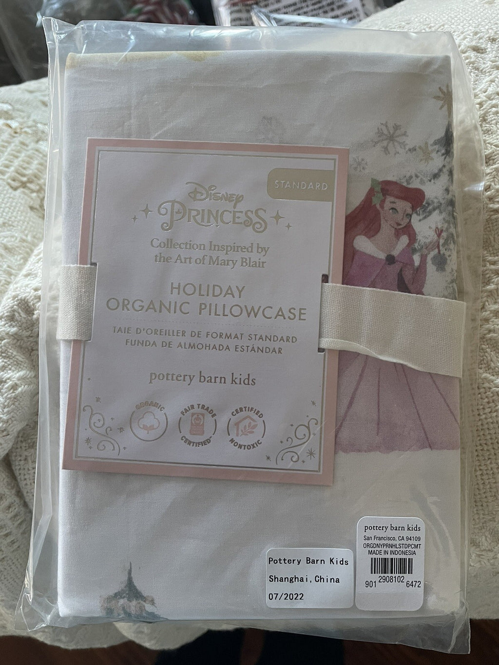 Disney Pottery Barn Holiday pillowcase CASTLE PRINCESS Belle Christmas gift 1