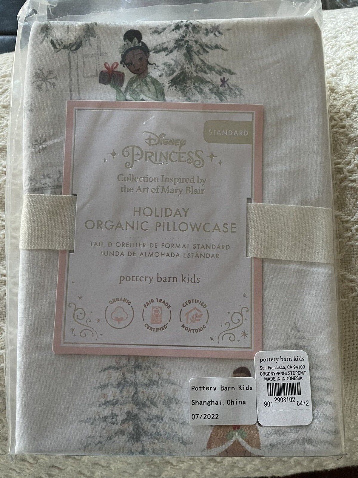 Disney Pottery Barn Holiday pillowcase CASTLE PRINCESS Belle Christmas gift 1