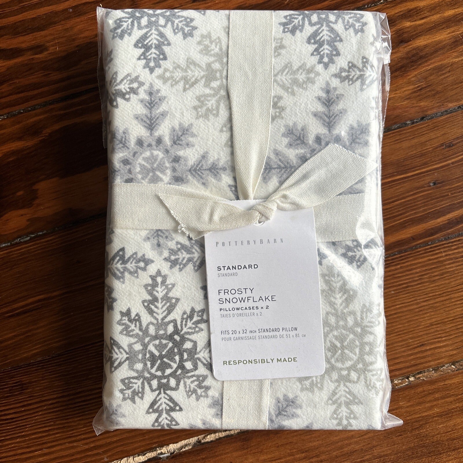 Pottery Barn pillowcase Holiday Christmas Winter Snowflake Disney SET 2 y