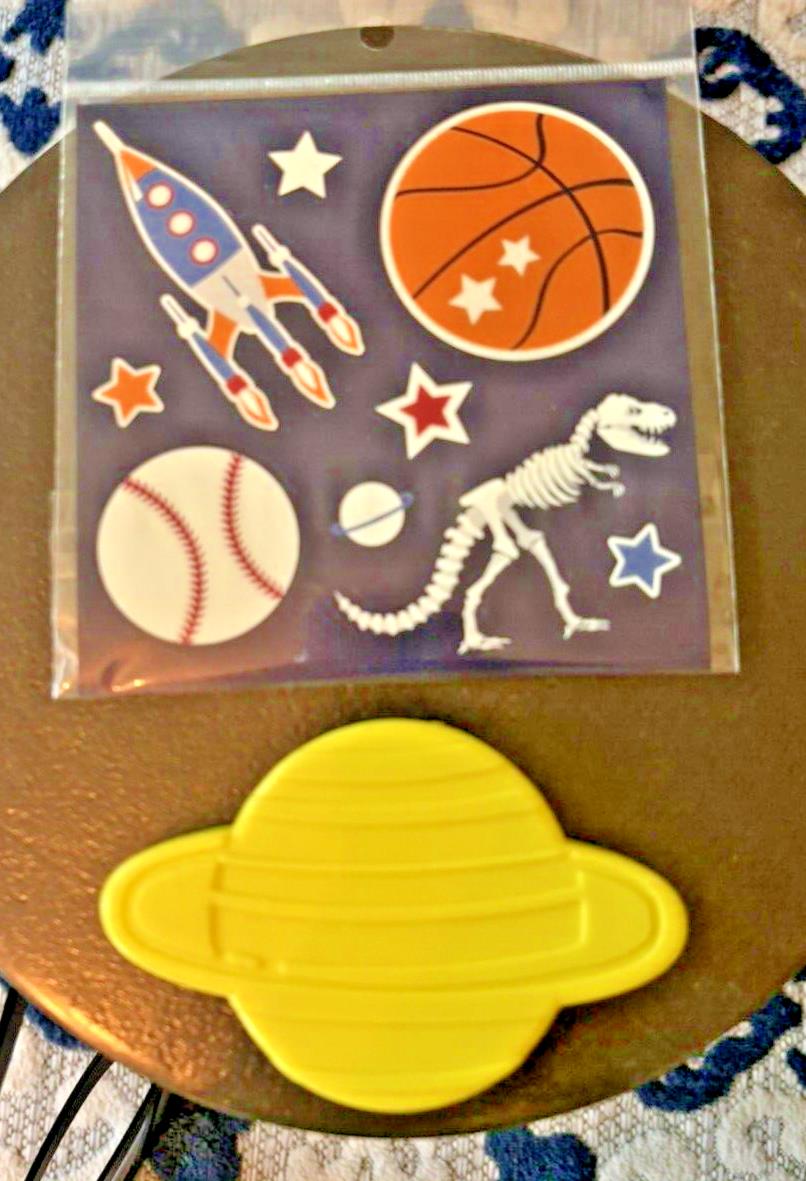 School Pottery Barn Disney Space Baseball Dinosaur boy Sticker Set 3 + ICE ??h