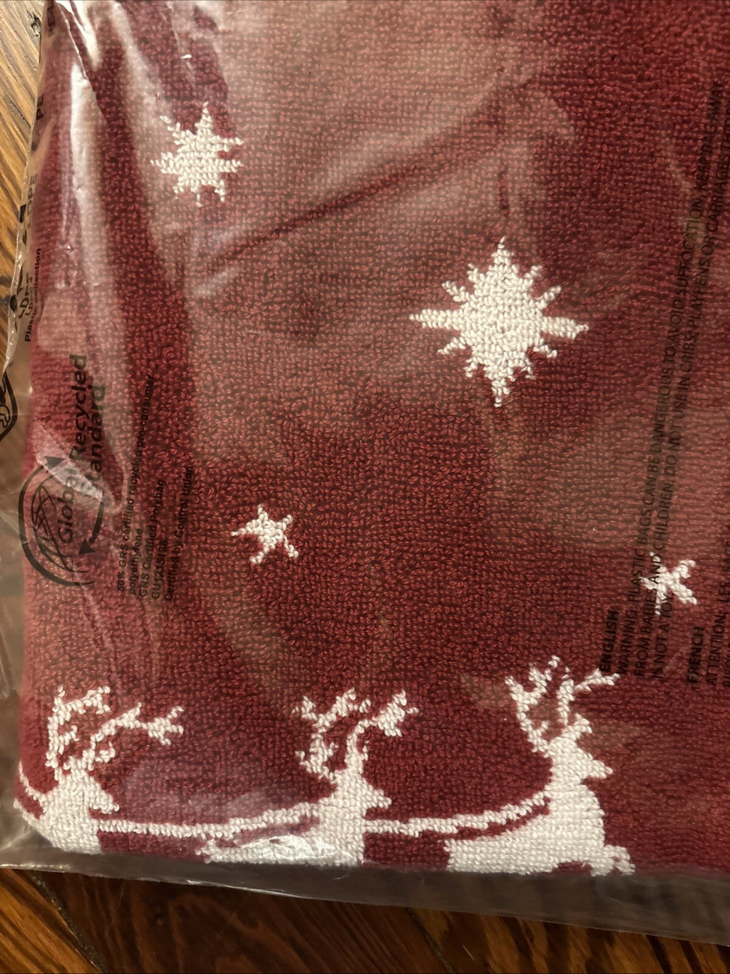 Pottery barn holiday towel hand kitchen bath Rudolph Santa Deer Sled party gift