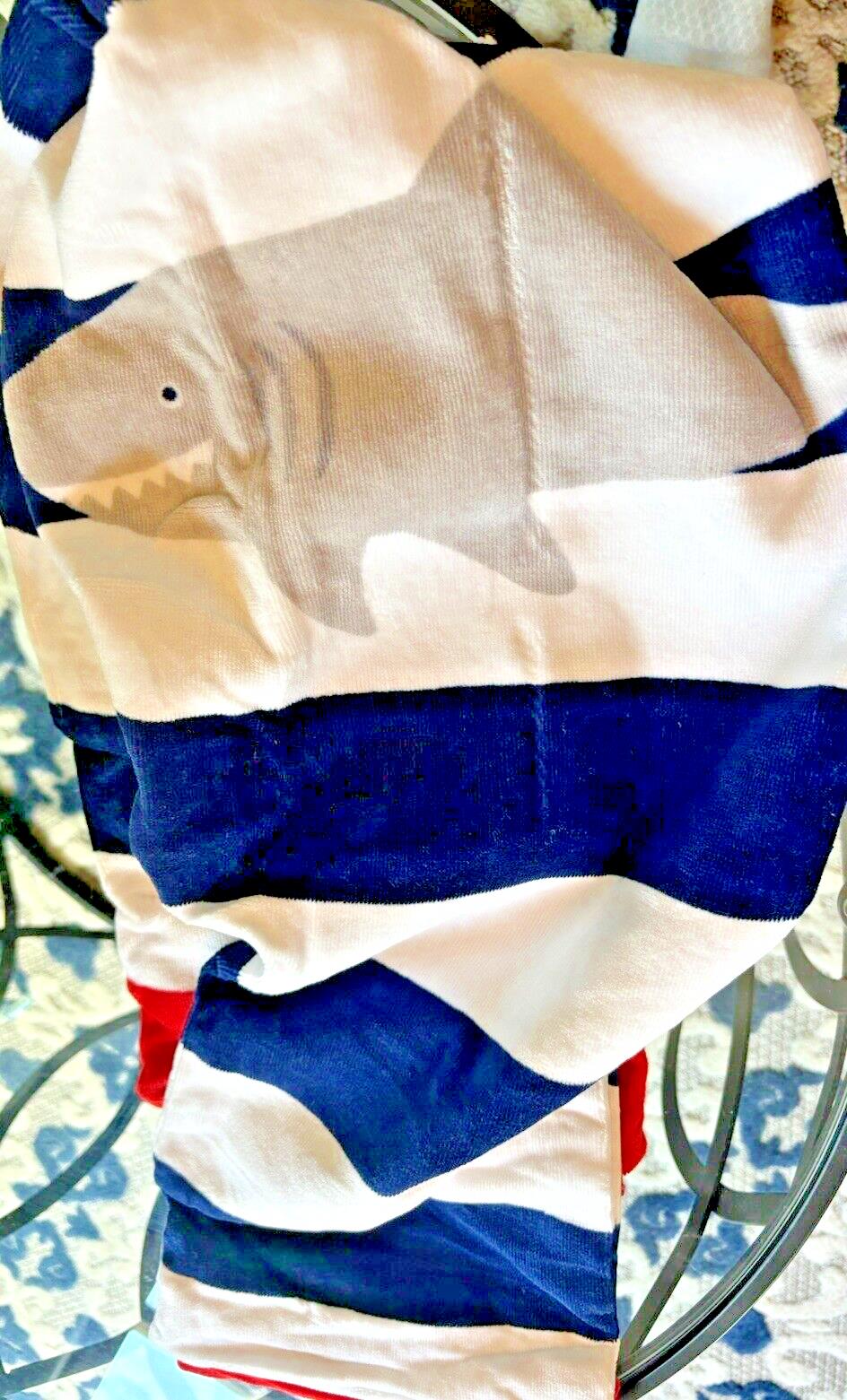Pottery Barn Disney baby Shark Bath Towel boy school stripe beach pool kids ?? 1