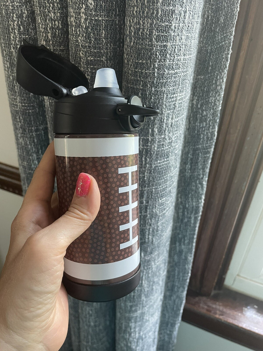 School Disney Football Pottery barn holiday WATER BOTTLE sport NFL party gift  .