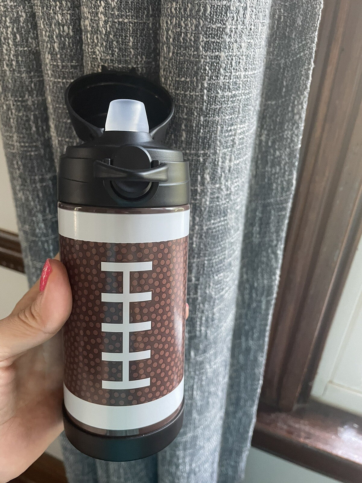 School Disney Football Pottery barn holiday WATER BOTTLE sport NFL party gift  .