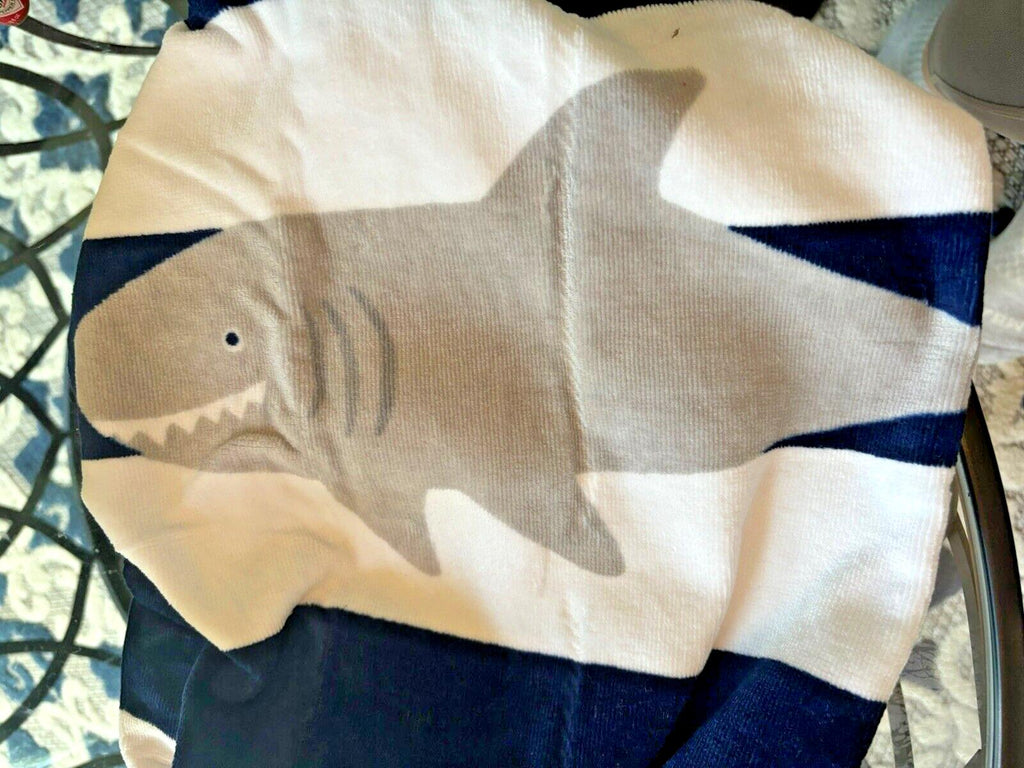 Pottery Barn Disney baby Shark Bath Towel boy school stripe beach pool kids ?? 1