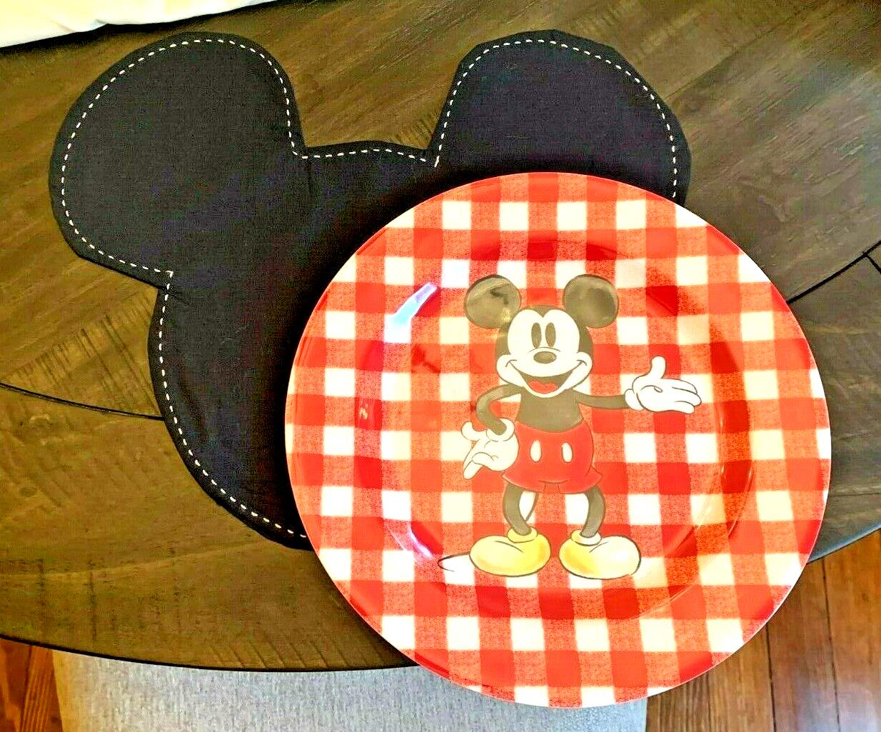 Pottery Barn Mickey Mouse holiday party Dinner Set Plate Mat gift Kid birthday
